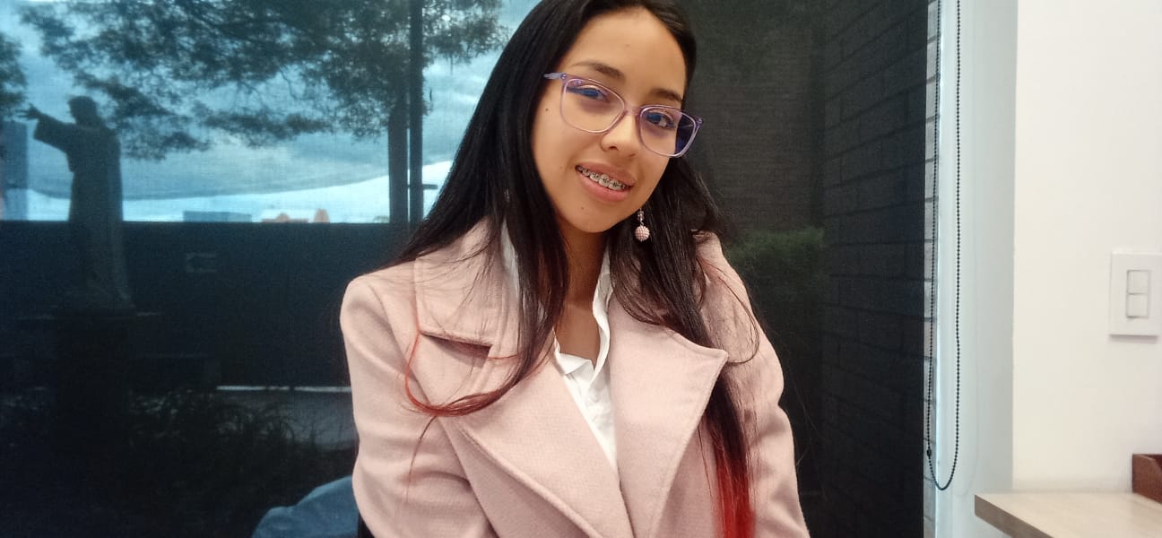 Deisy Vannessa García Pontificia Universidad Javeriana
